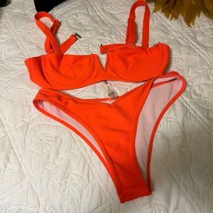 💥Shein orange bikini - Size M